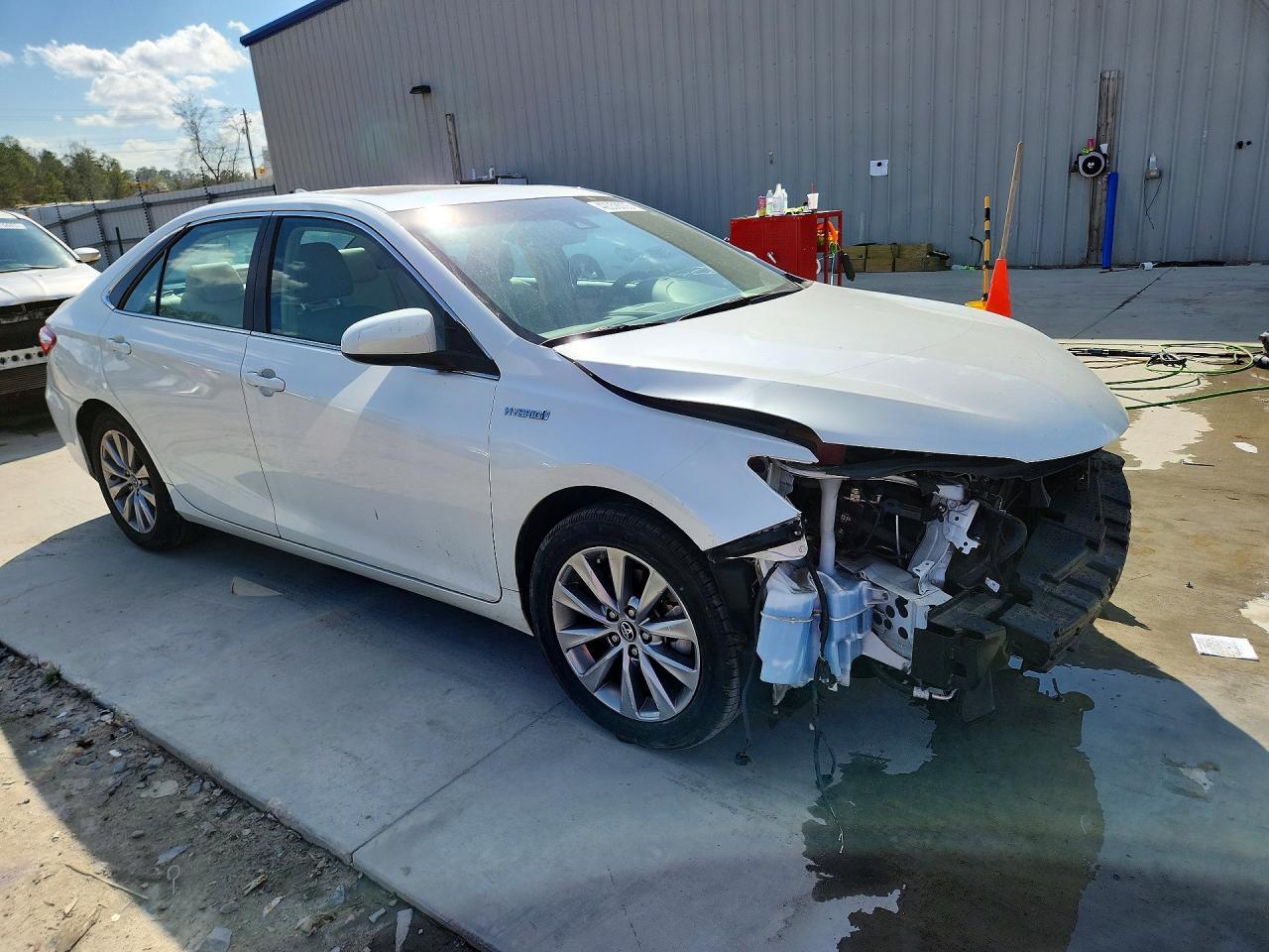 2016 Toyota Camry Hybrid Xle - Фото 4