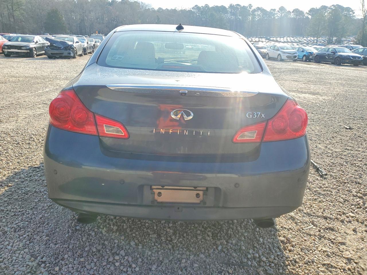 2011 Infiniti G37 Sedan X - Фото 6