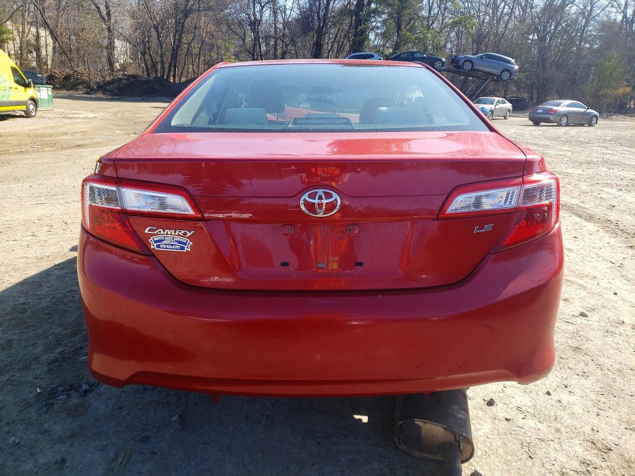 2012 Toyota Camry Le - Image 6