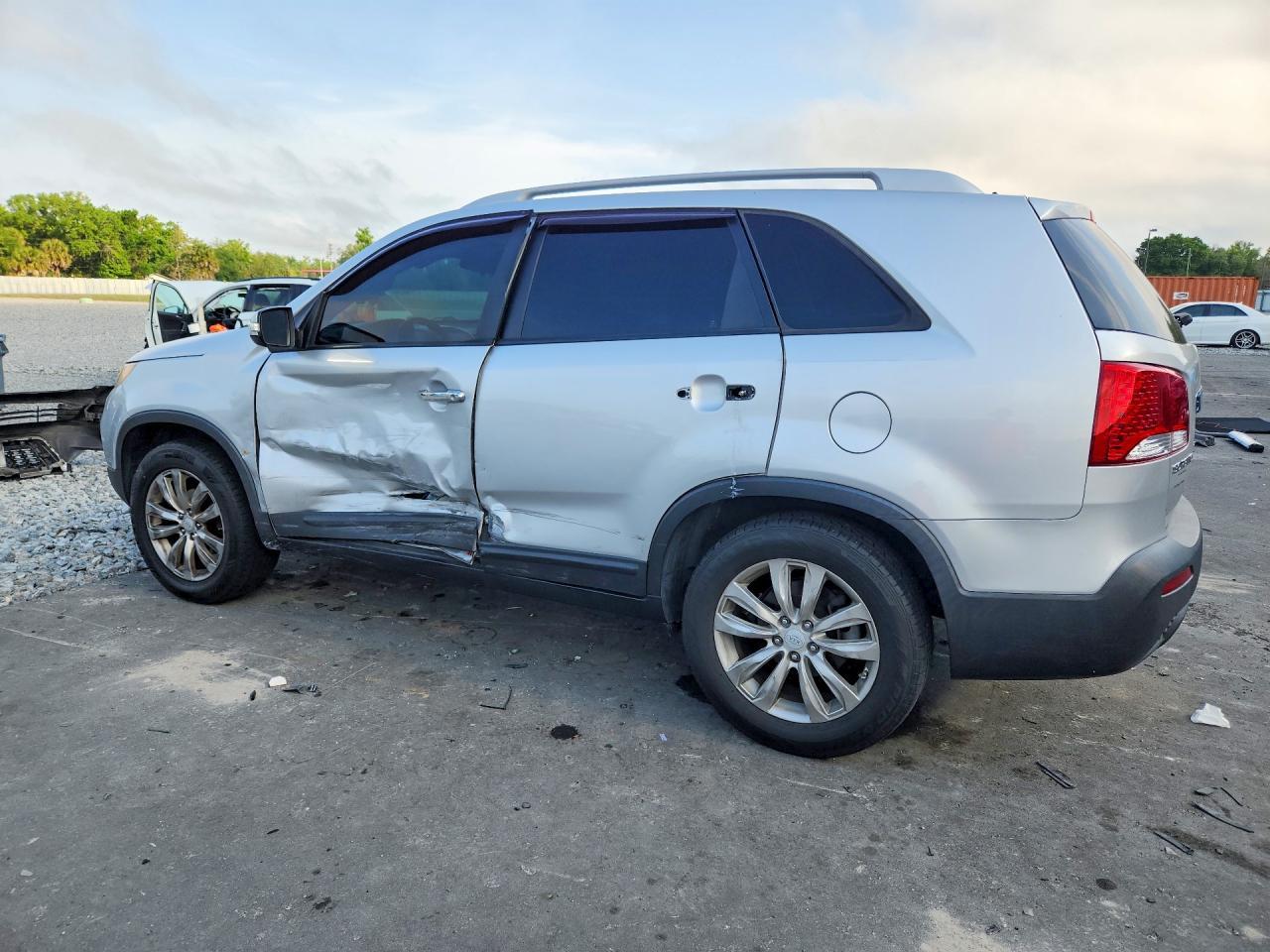 2011 Kia Sorento Lx - Фото 2