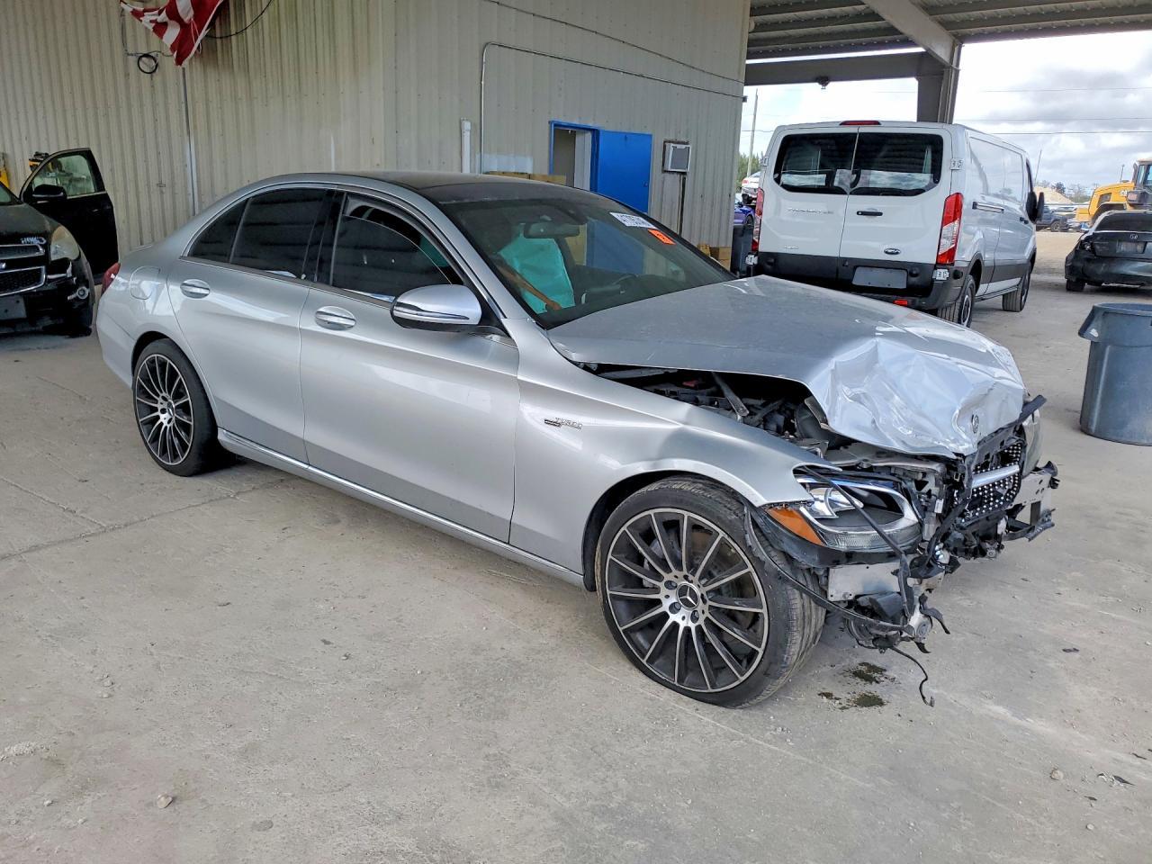 2018 Mercedes-Benz C 300 - Image 4