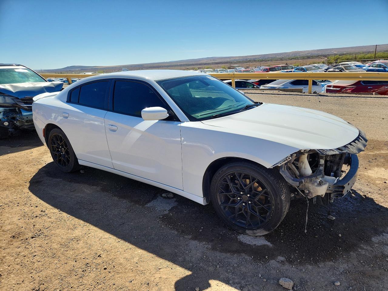2016 Dodge Charger Sxt - Фото 4