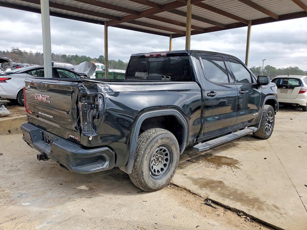 2020 GMC Sierra K1500 At4 - Image 3