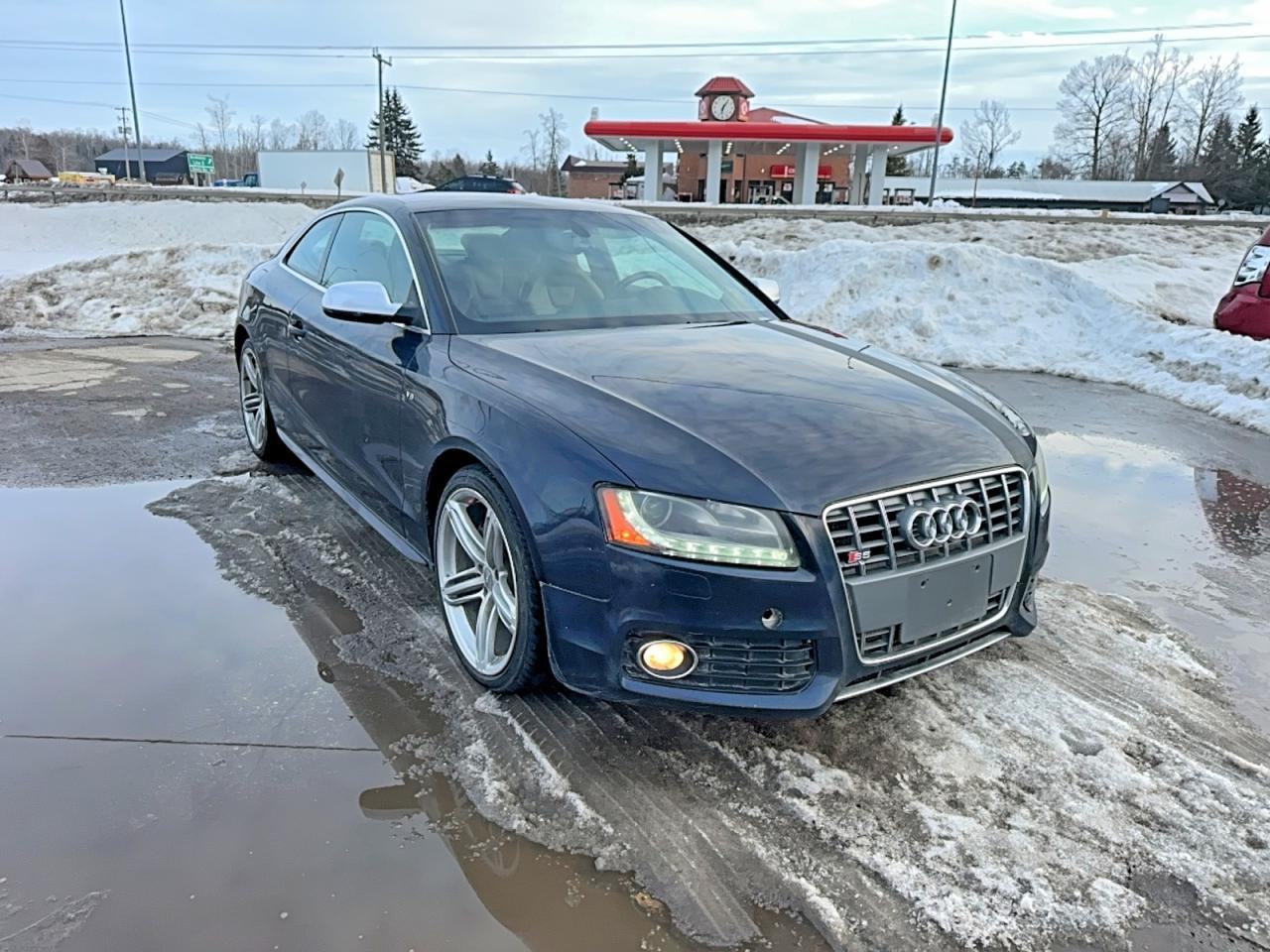 2011 Audi S5 Premium