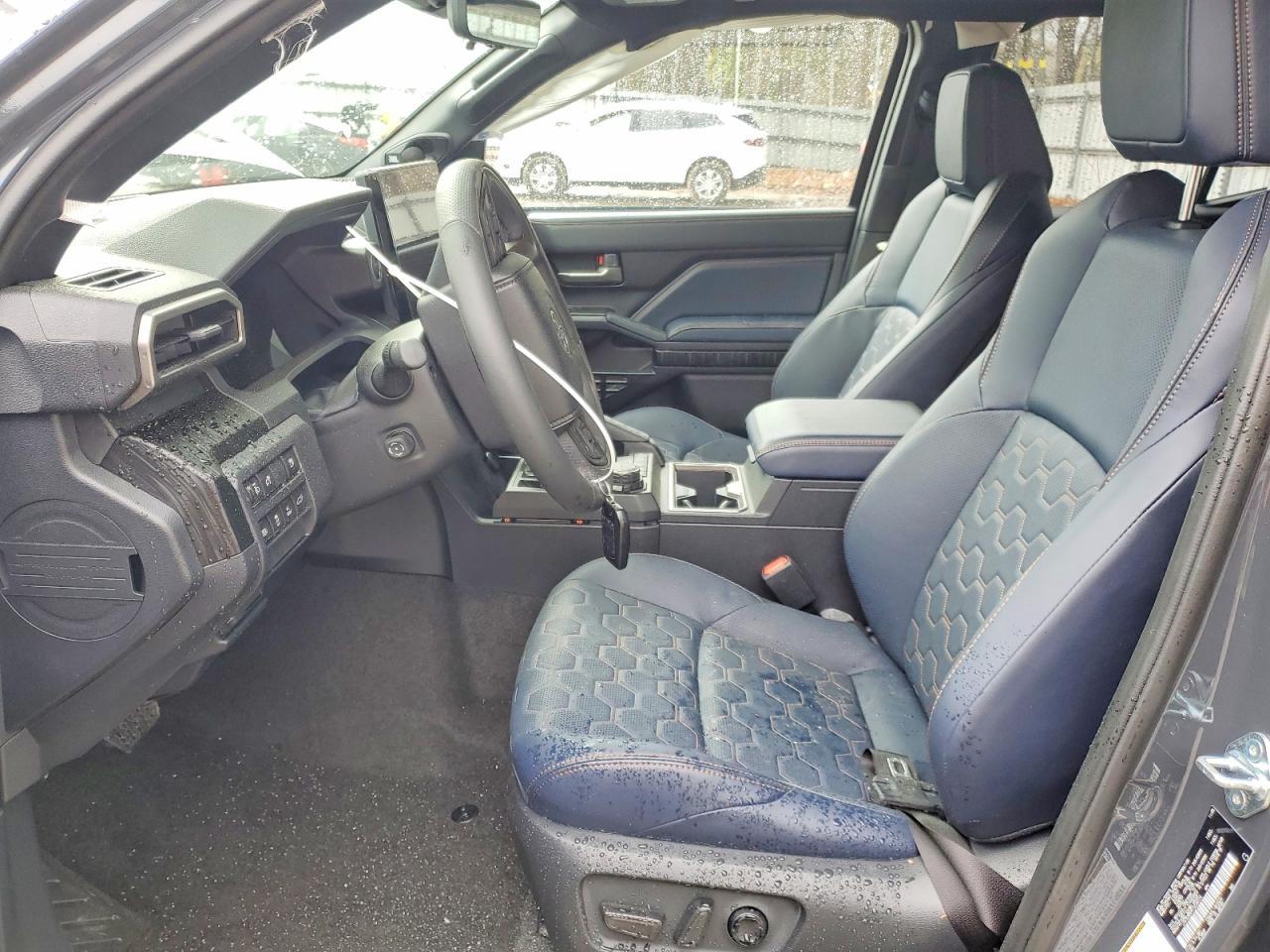 2026 Toyota 4Runner Platinum Hv - Image 7