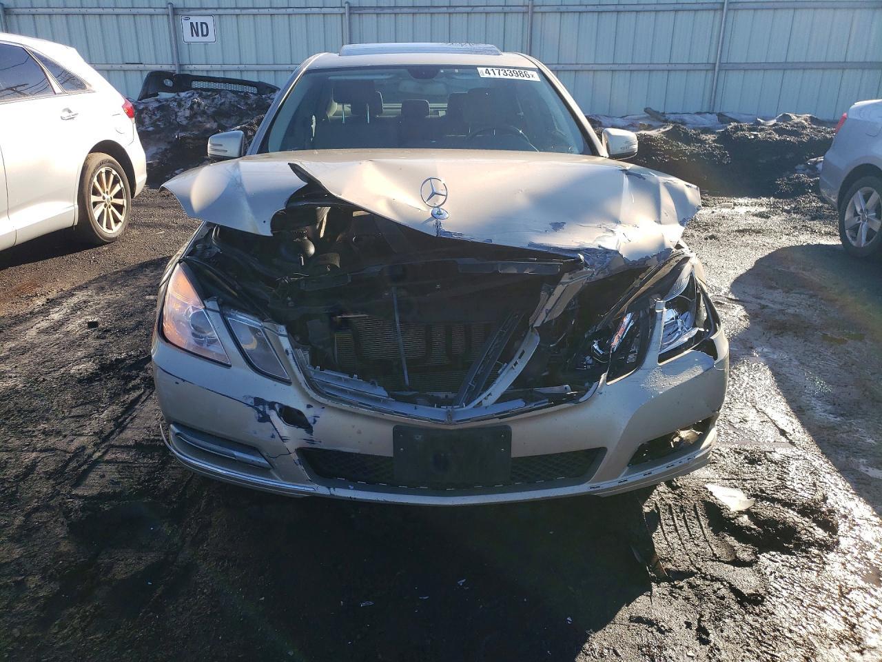 2010 Mercedes Benz E 350 4Matic - Фото 5