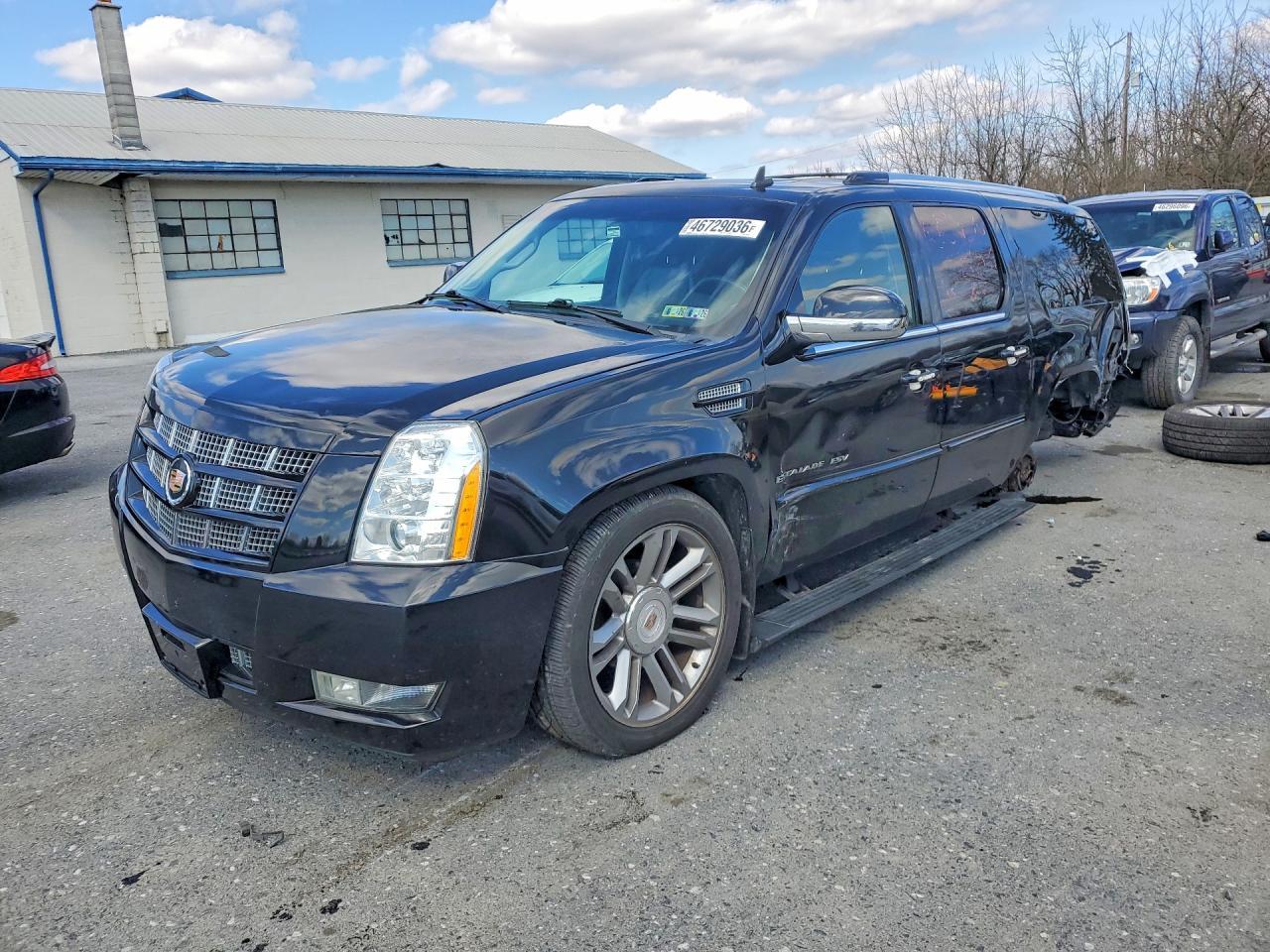2013 Cadillac Escalade Esv Premium