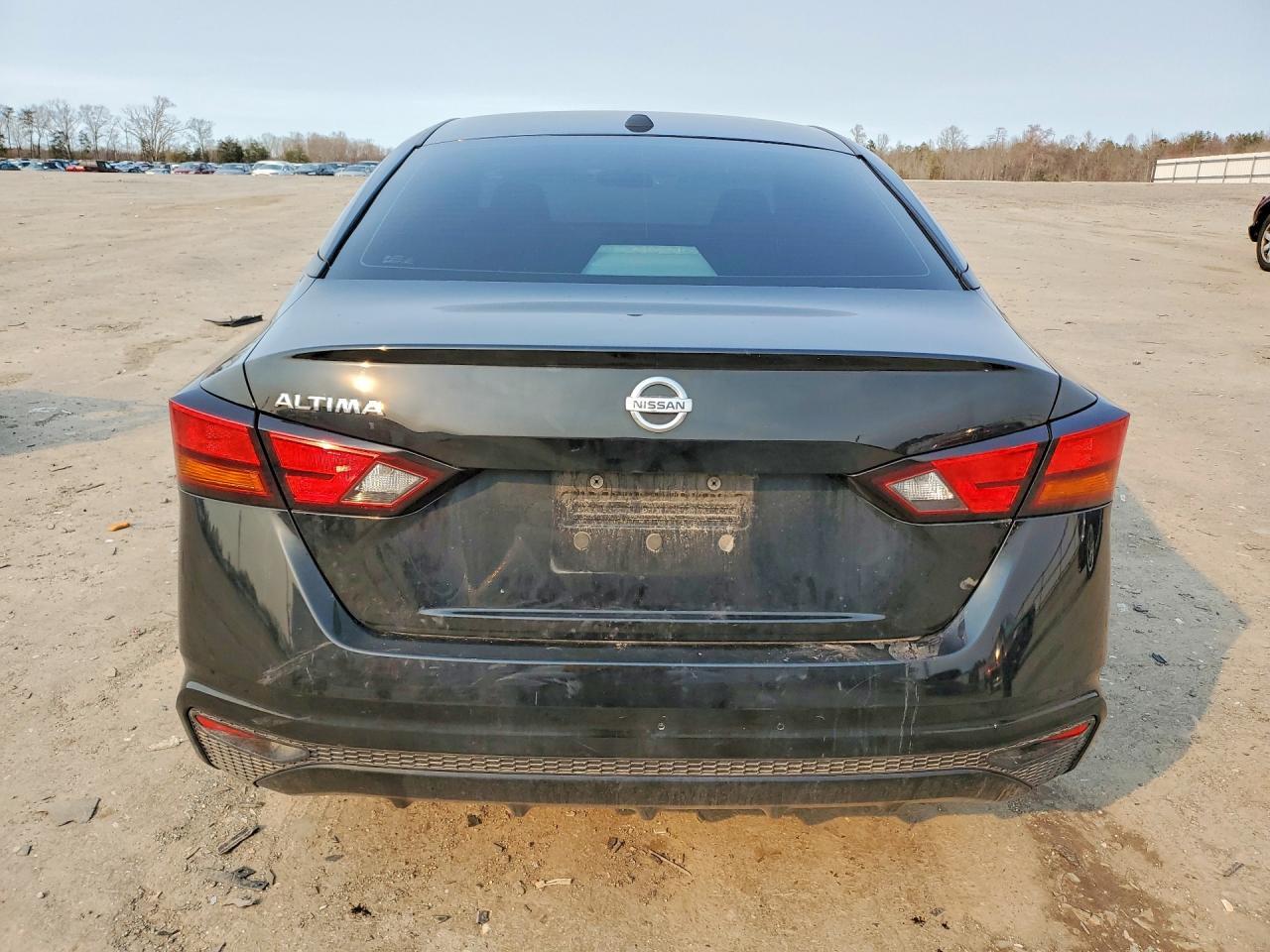 2019 Nissan Altima 2.5 S - Image 6