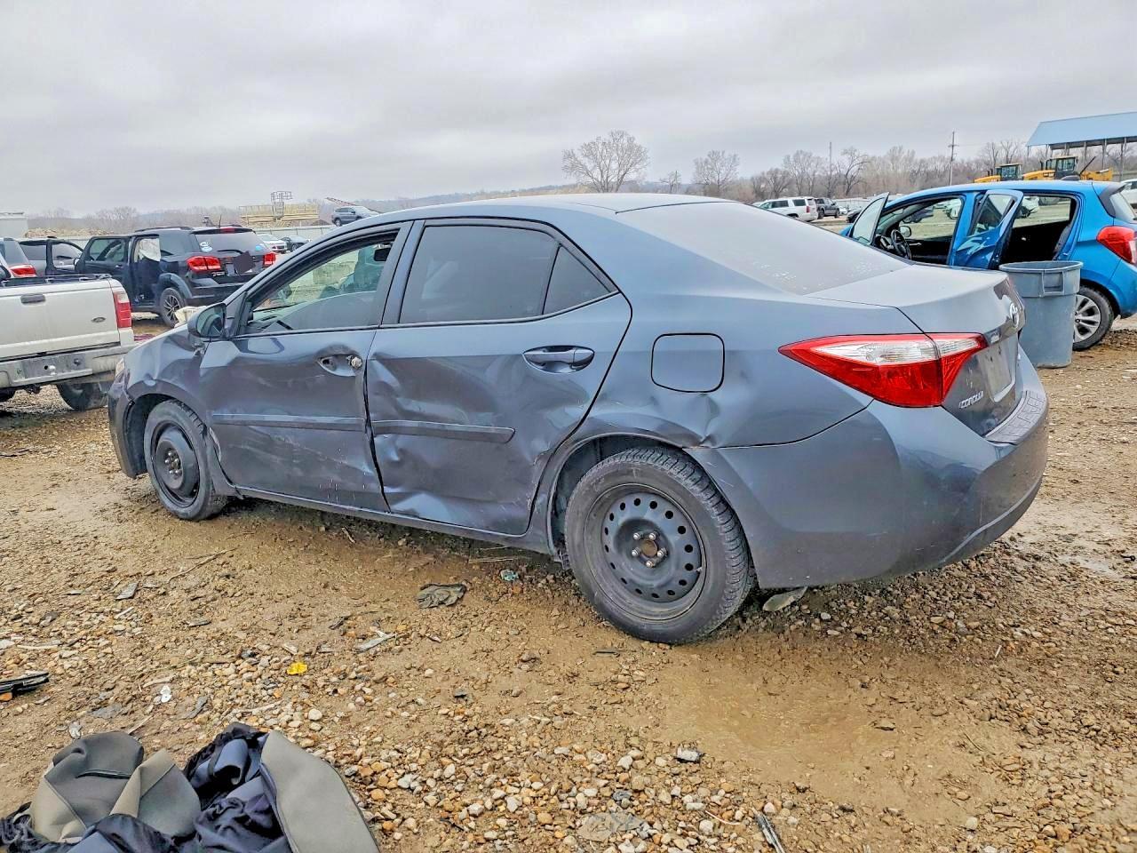 2015 Toyota Corolla L - Image 2