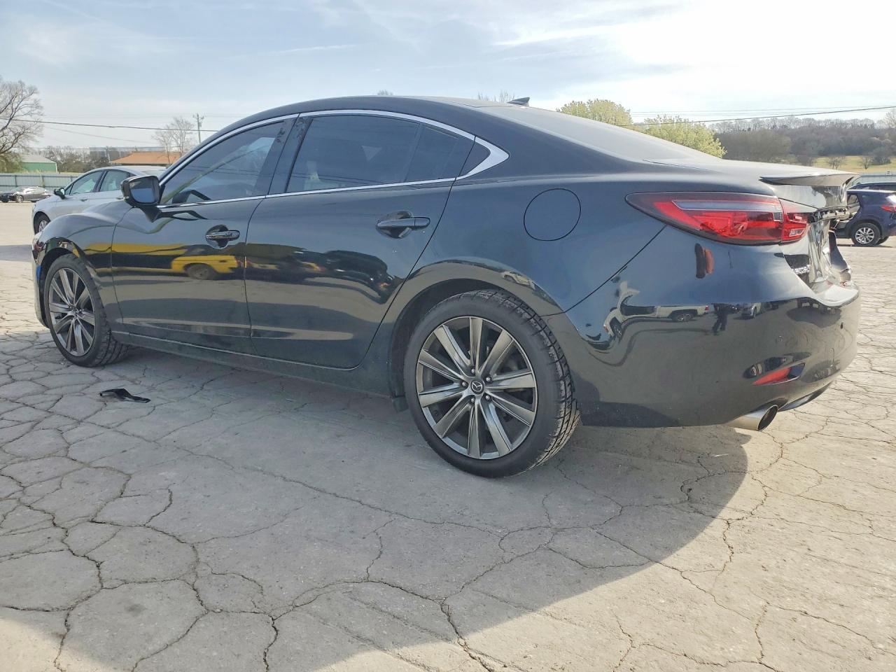 2018 Mazda 6 Signature - Image 2