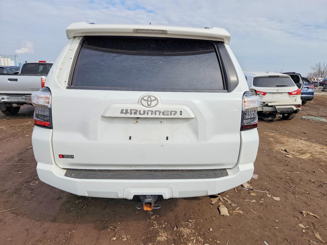 2021 Toyota 4Runner Sr5 Premium - Фото 6