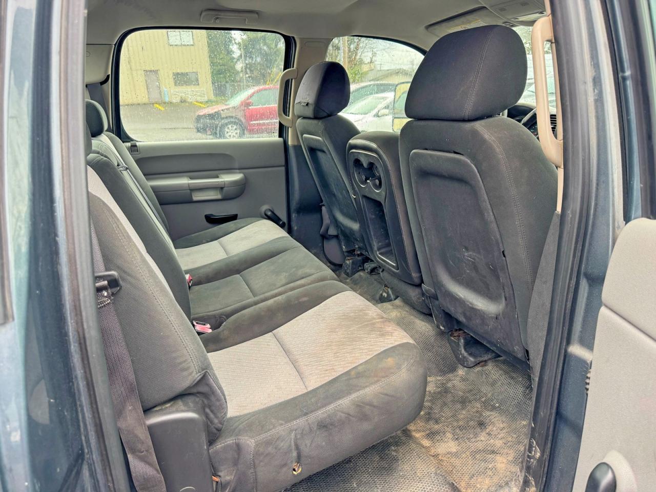 2009 Chevrolet Silverado K3500 - Image 6