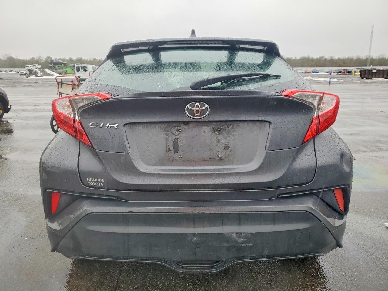 2019 Toyota C-Hr Xle - Image 6