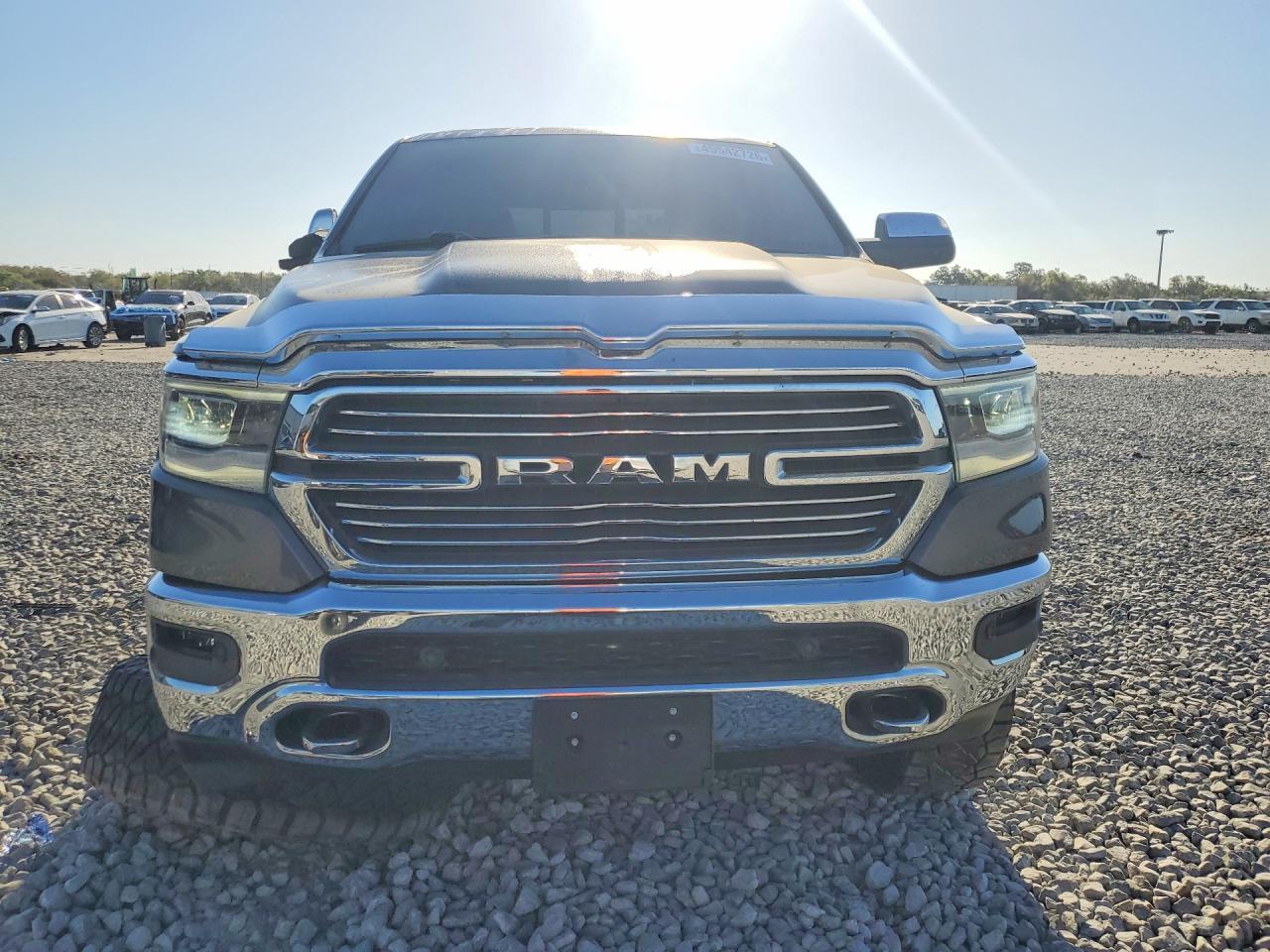 2019 Ram 1500 Laramie - Image 5