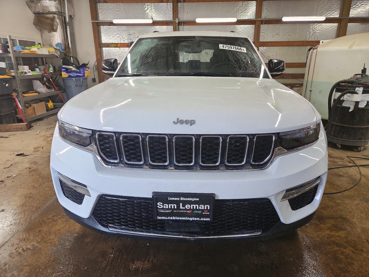2025 Jeep Grand Cherokee Limited - Image 5