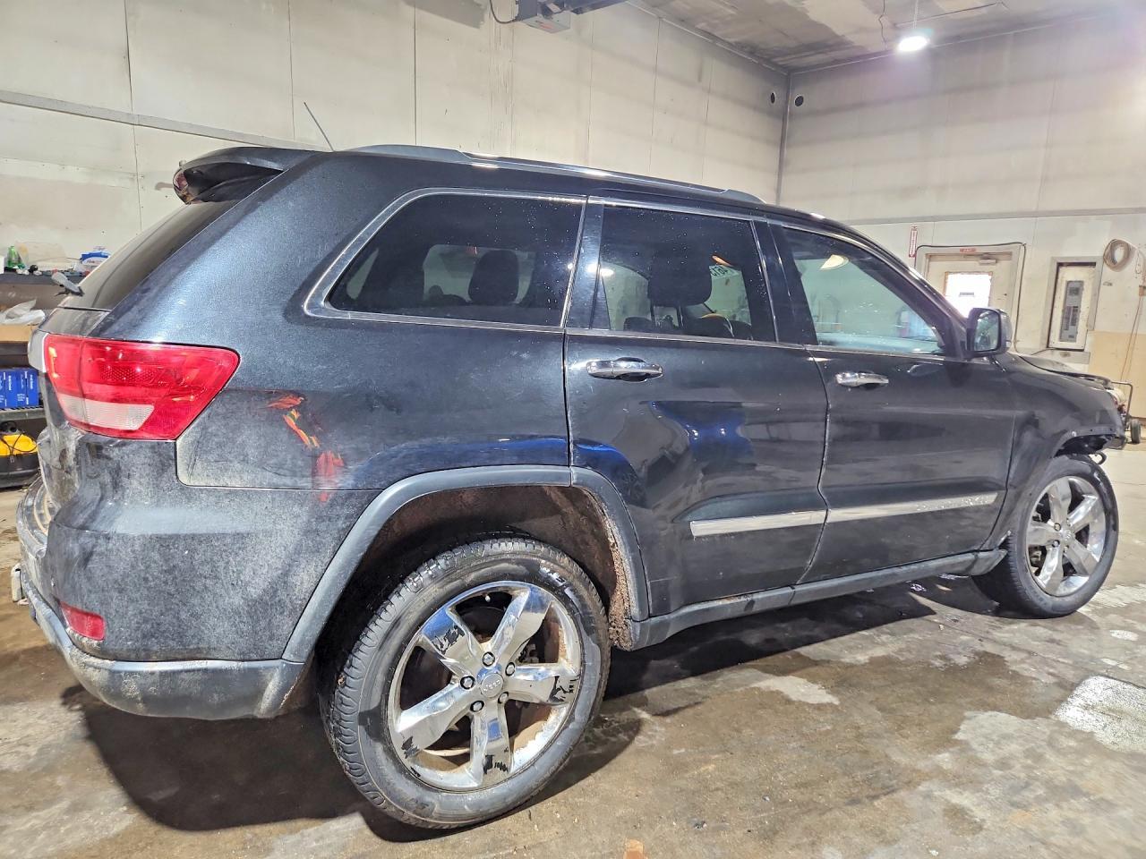 2013 Jeep Grand Cherokee Overland - Фото 3