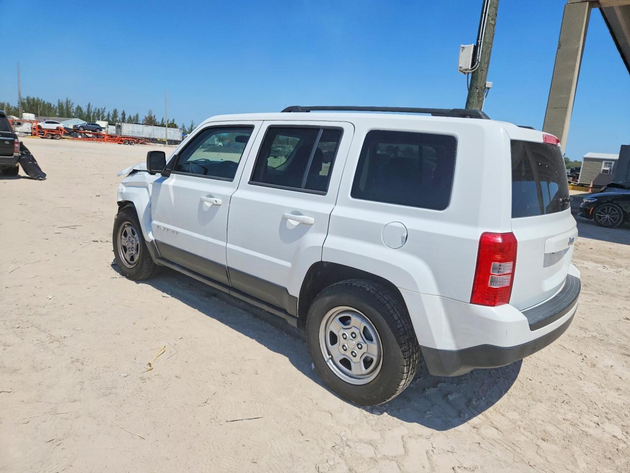2015 Jeep Patriot Sport - Image 2