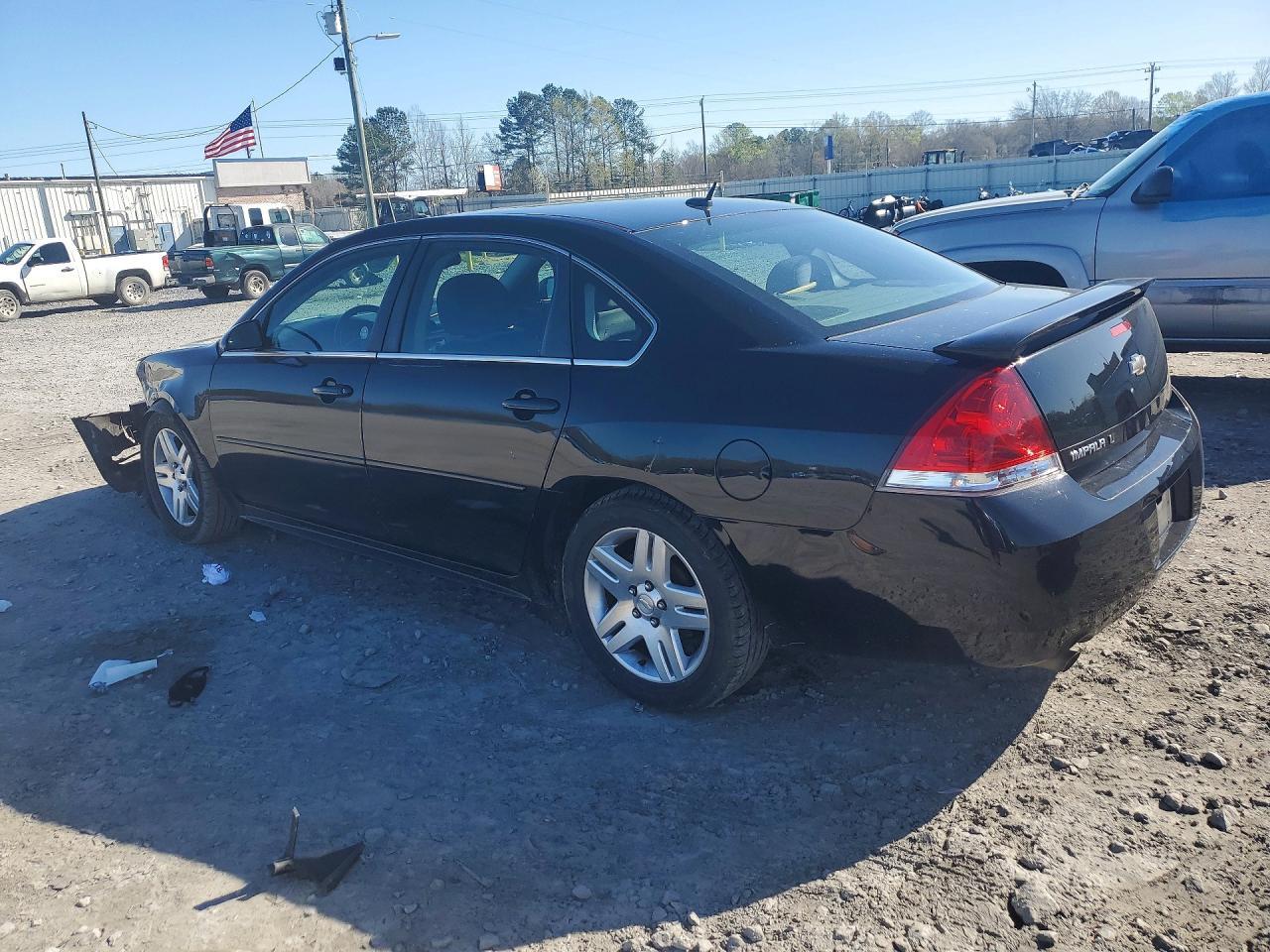 2012 Chevrolet Impala Lt - Image 2