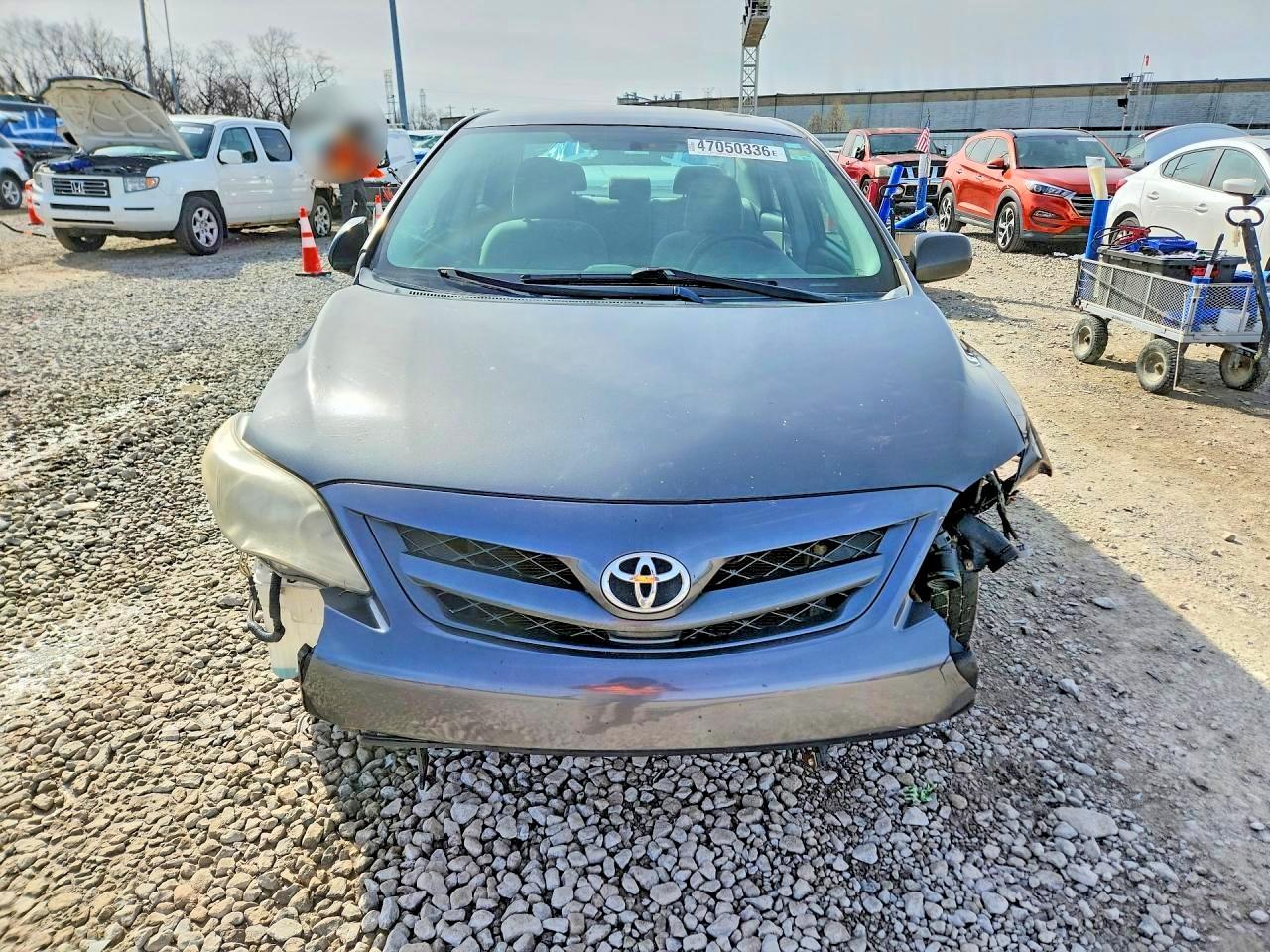 2011 Toyota Corolla Le - Image 5