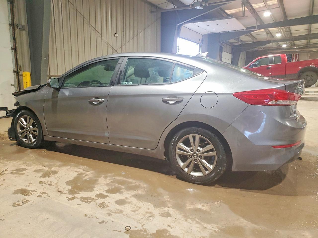 2018 Hyundai Elantra Value Edition - Image 2