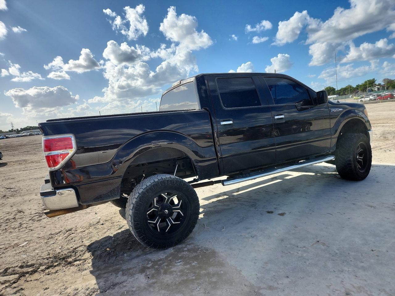2013 Ford F150 Supercrew - Фото 3