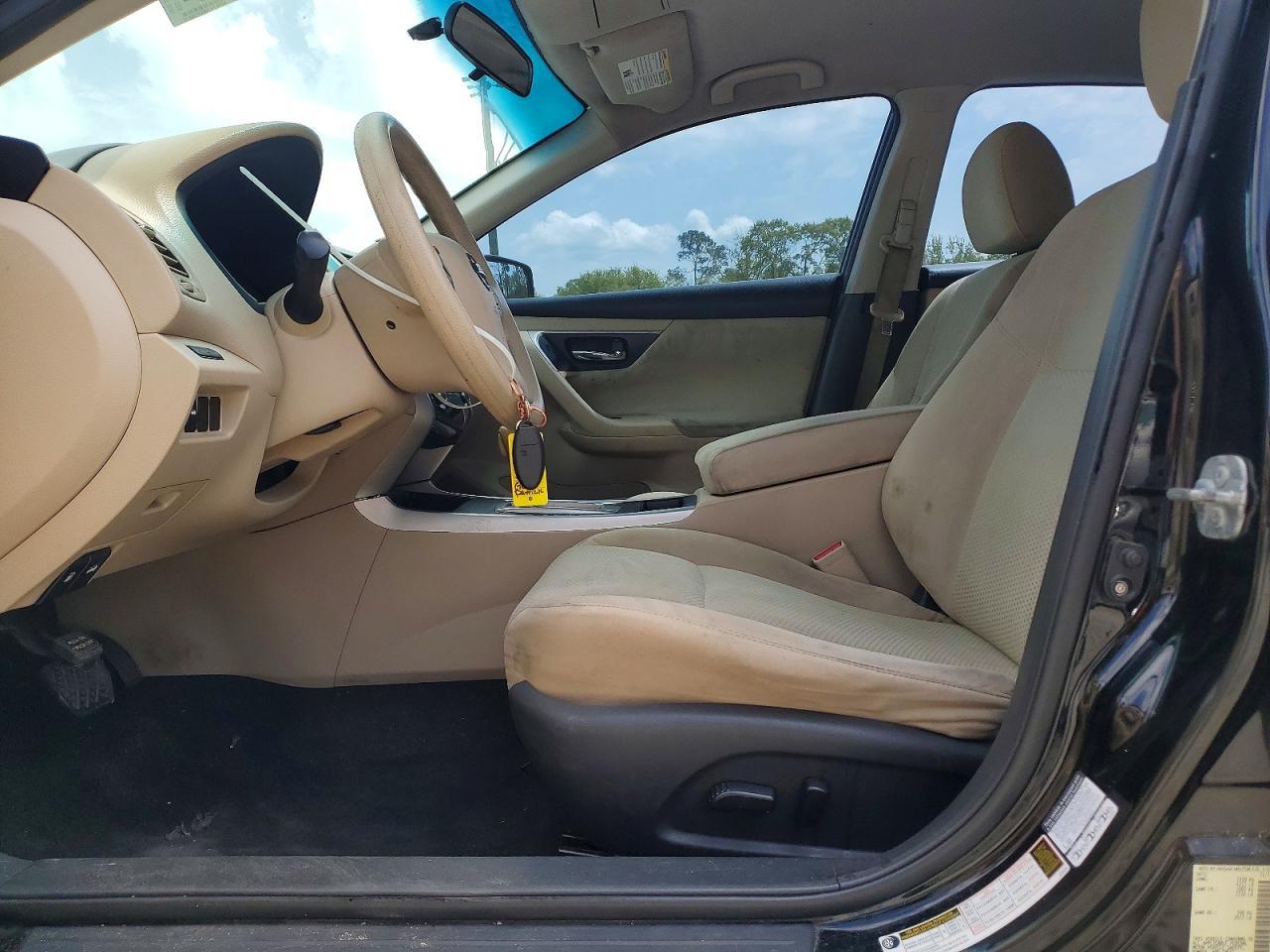 2015 Nissan Altima 2.5 S - Image 7