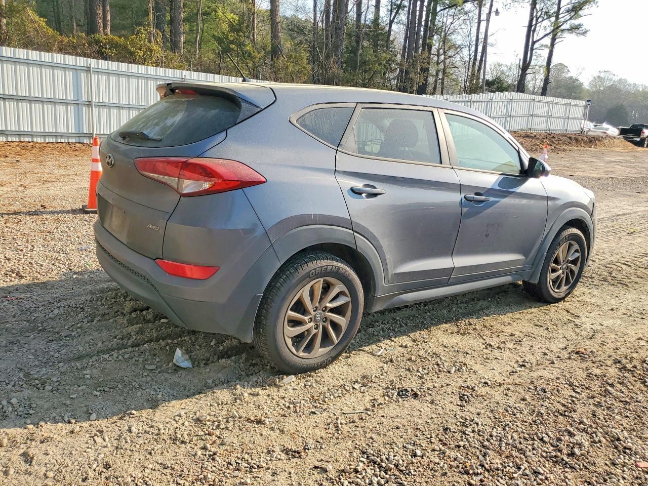 2018 Hyundai Tucson Se - Фото 3