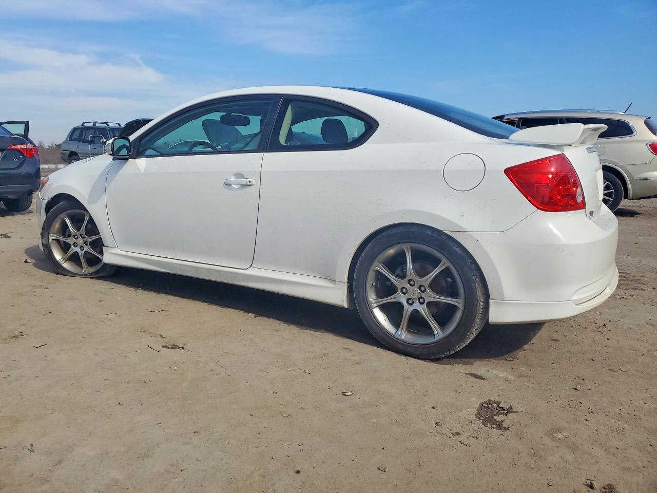 2007 Scion Tc Base - Фото 2