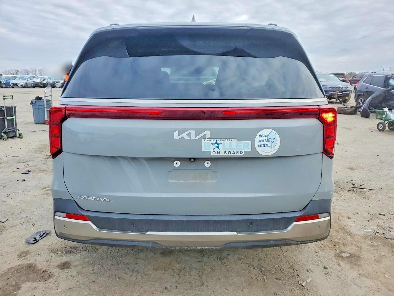 2025 Kia Carnival Sx - Image 6