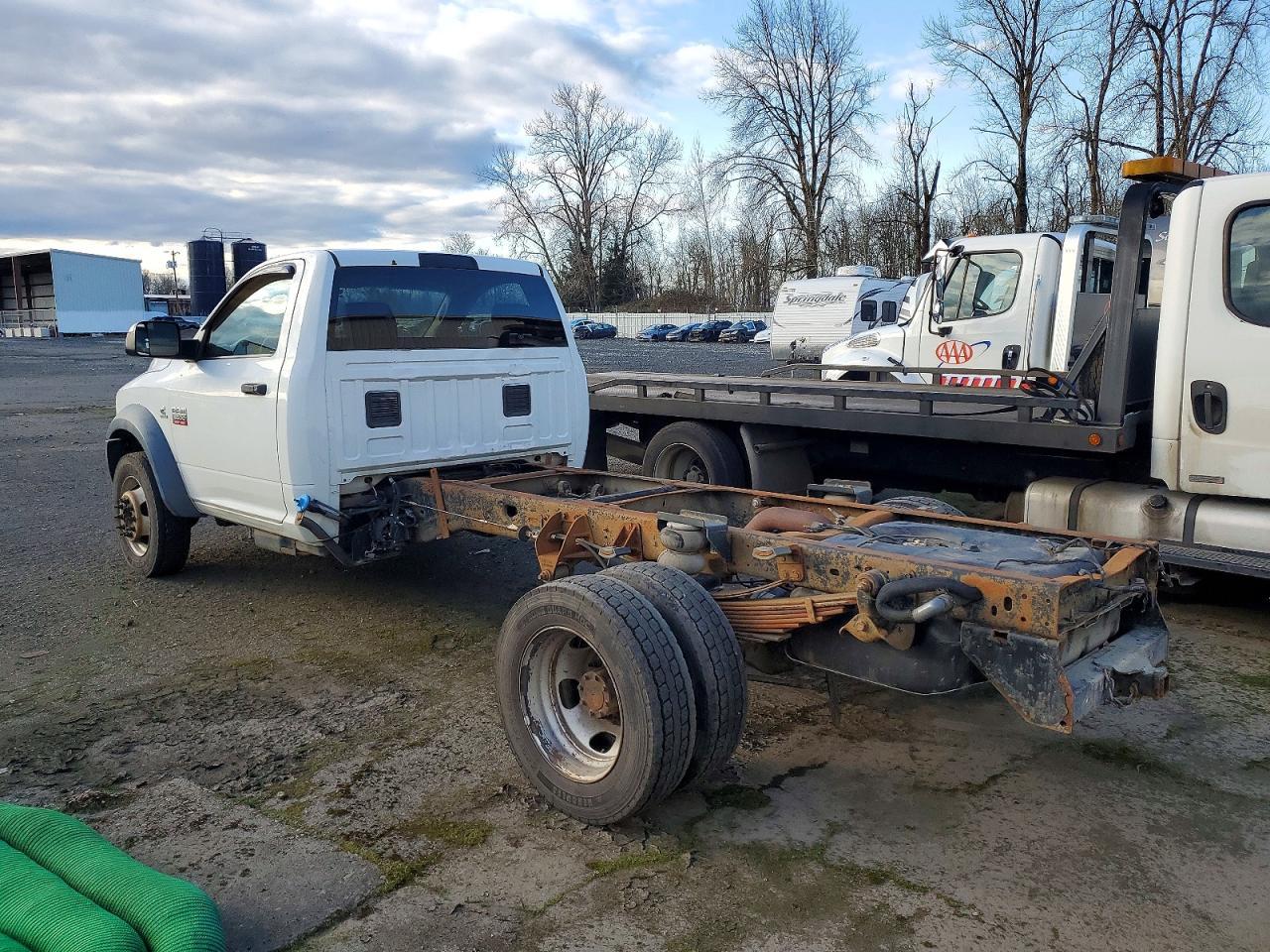 2011 Dodge Ram 5500 S - Image 3