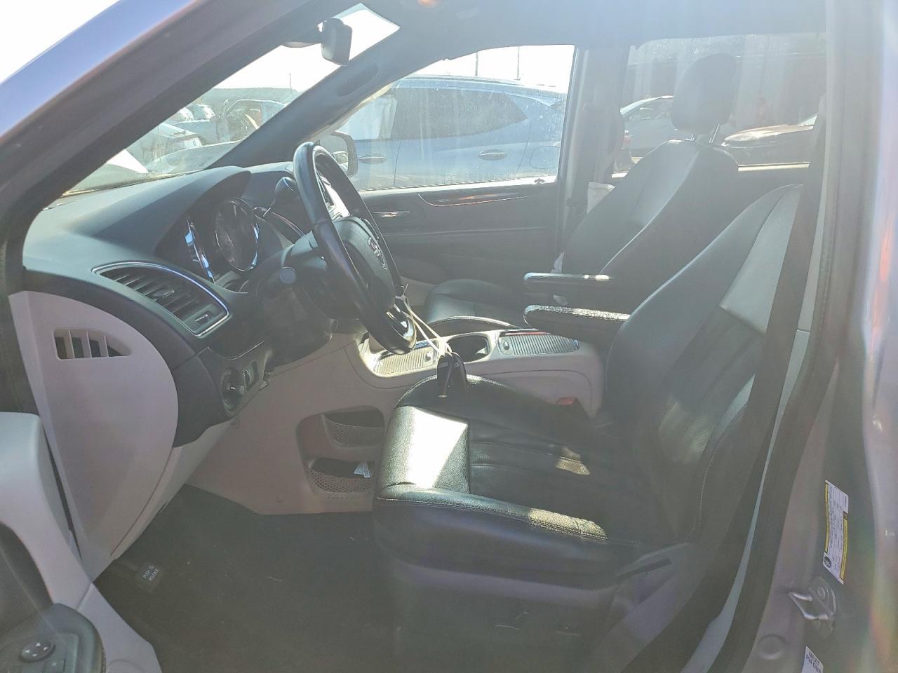 2020 Dodge Grand Caravan Sxt - Фото 7