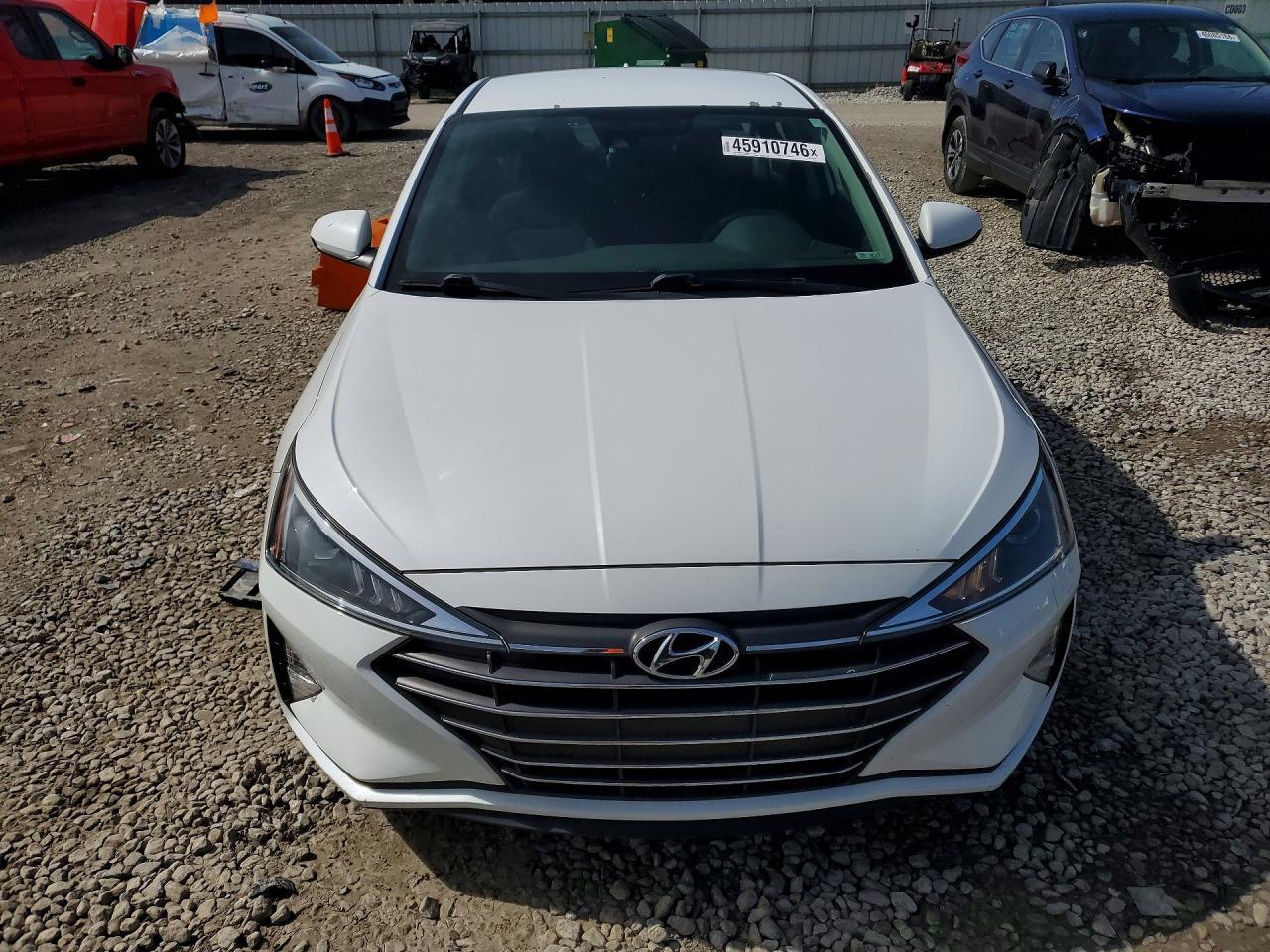 2020 Hyundai Elantra Sel - Фото 5