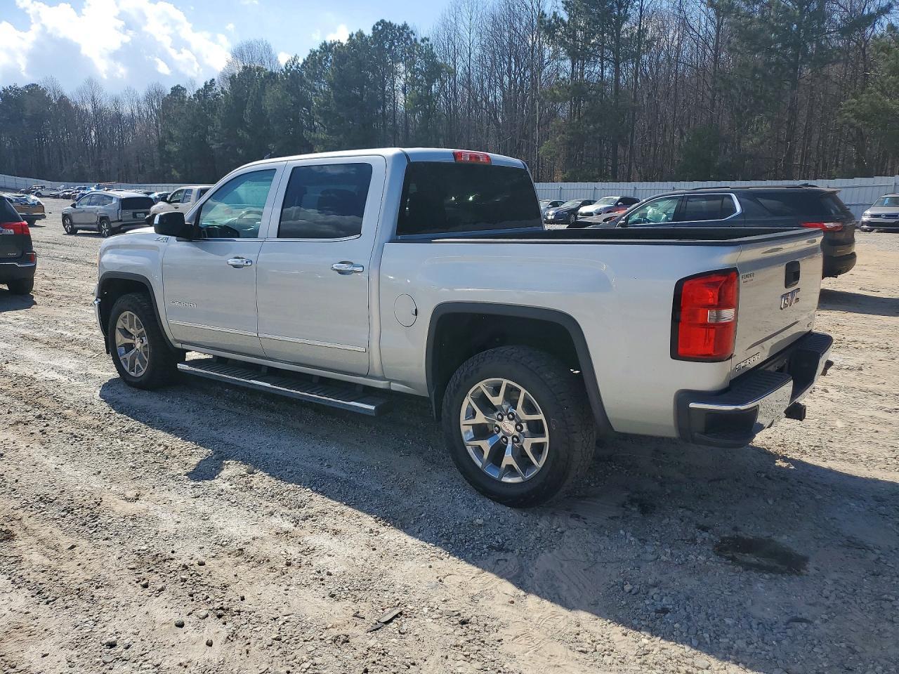2015 GMC Sierra K1500 Slt - Image 2