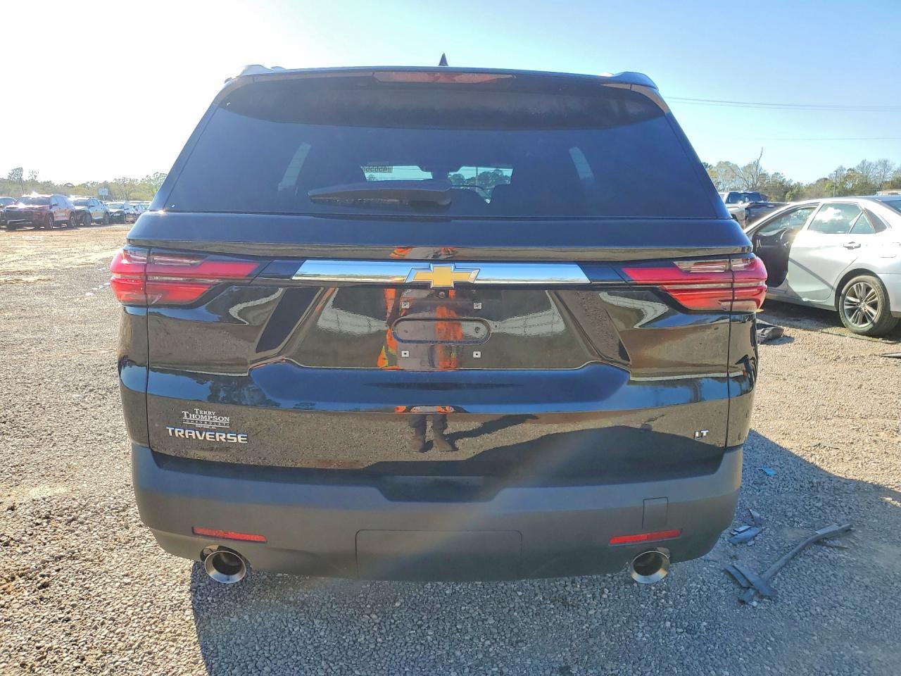 2023 Chevrolet Traverse - Image 6