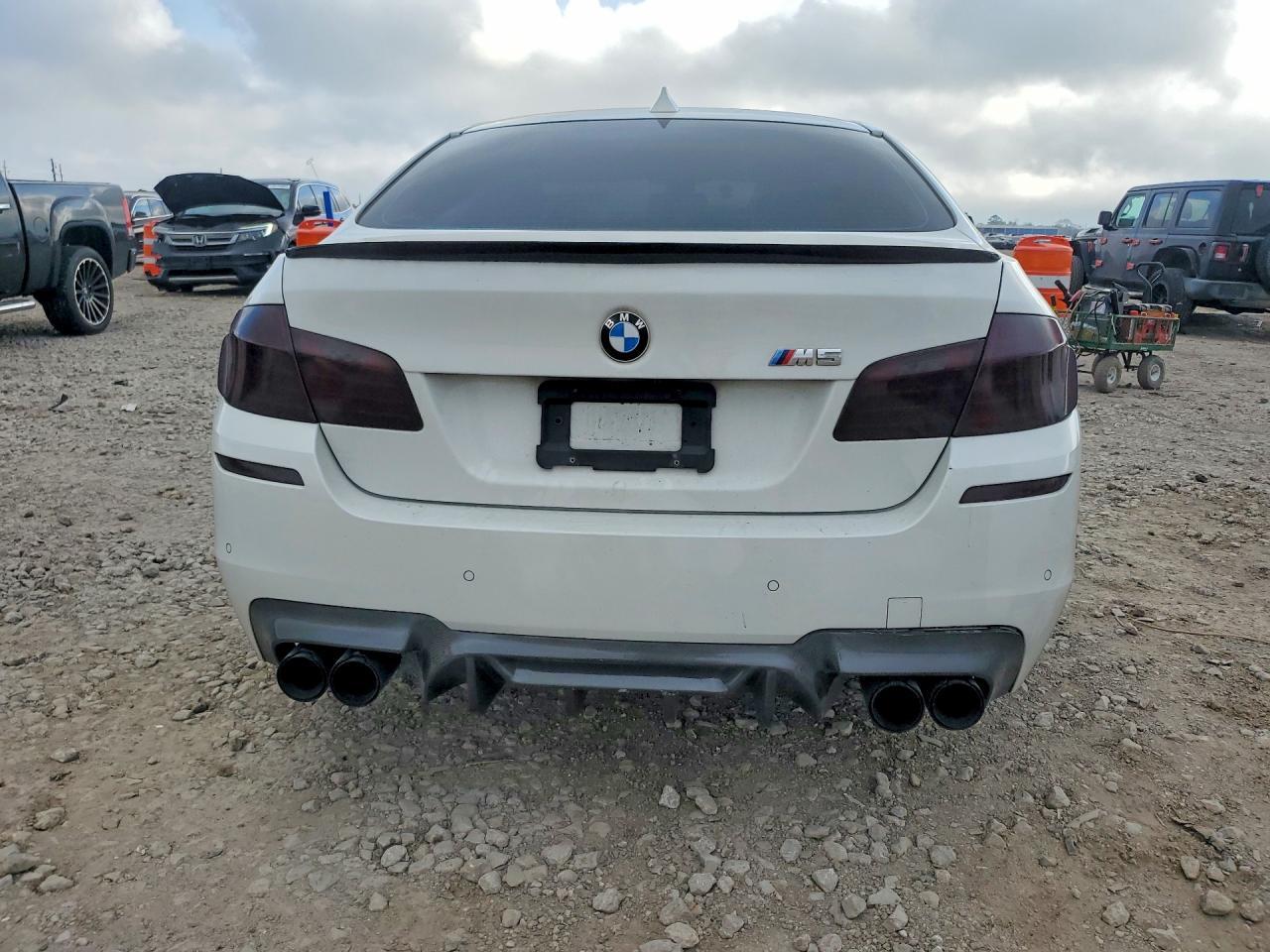 2016 BMW BMW M5 - Фото 6