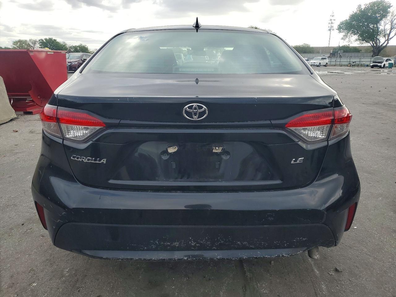 2021 Toyota Corolla Le - Фото 6