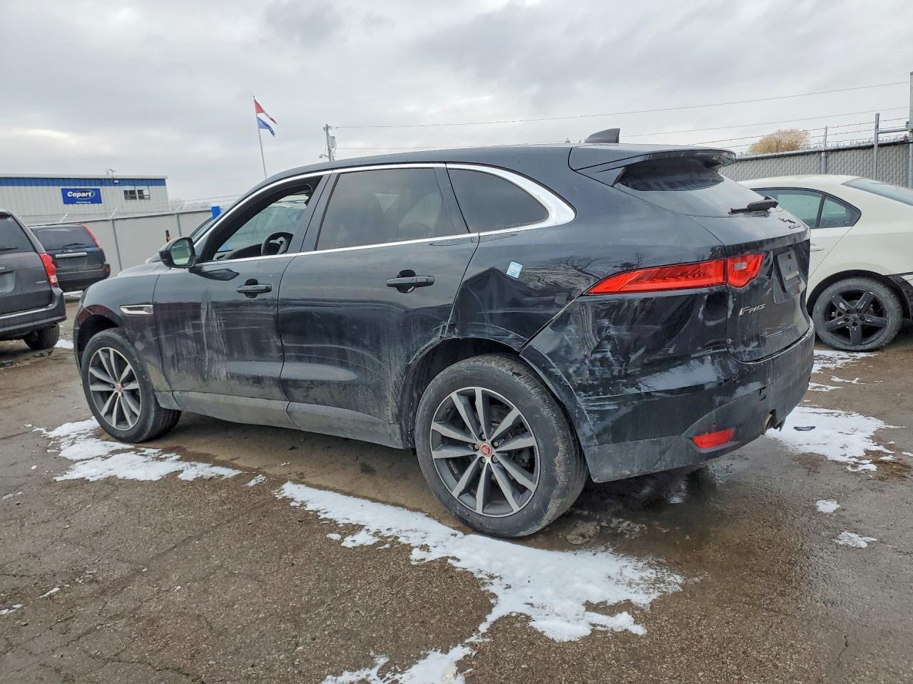 2020 Jaguar F-Pace Prestige - Фото 2
