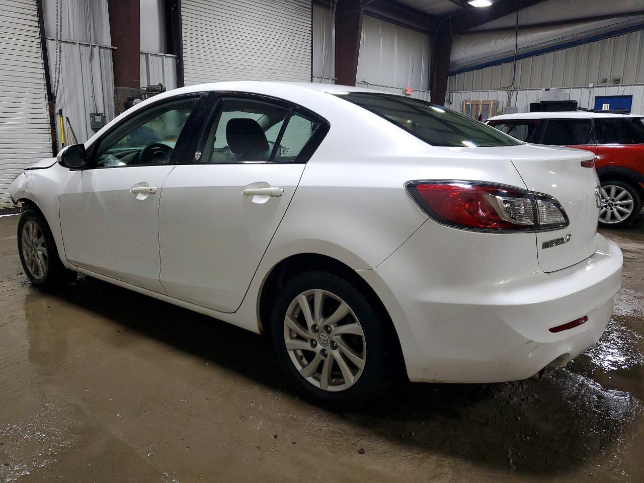 2012 Mazda 3 I - Image 2