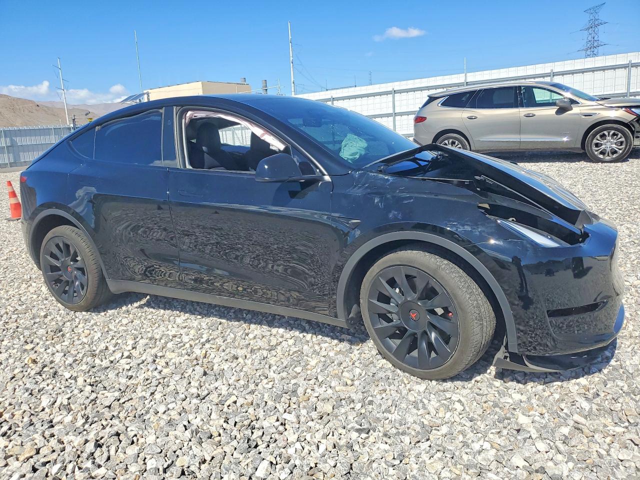 2023 Tesla Model Y - Фото 4