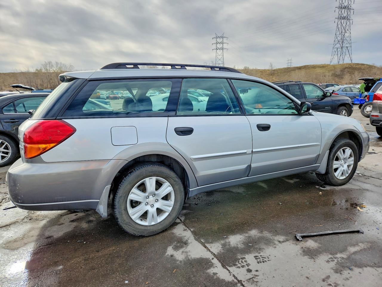 2005 Subaru Legacy Outback 2.5I - Фото 3