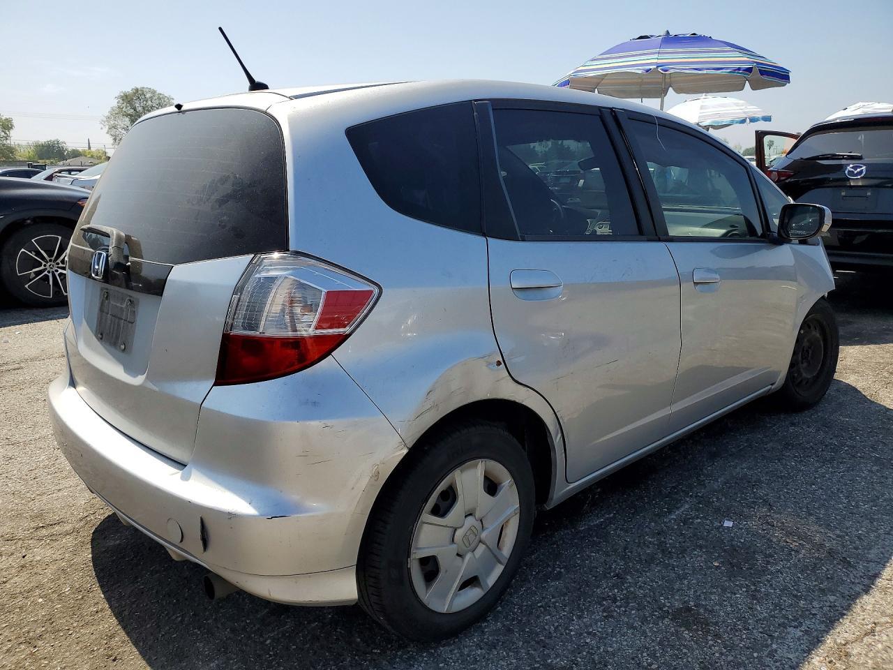 2012 Honda Fit - Image 3