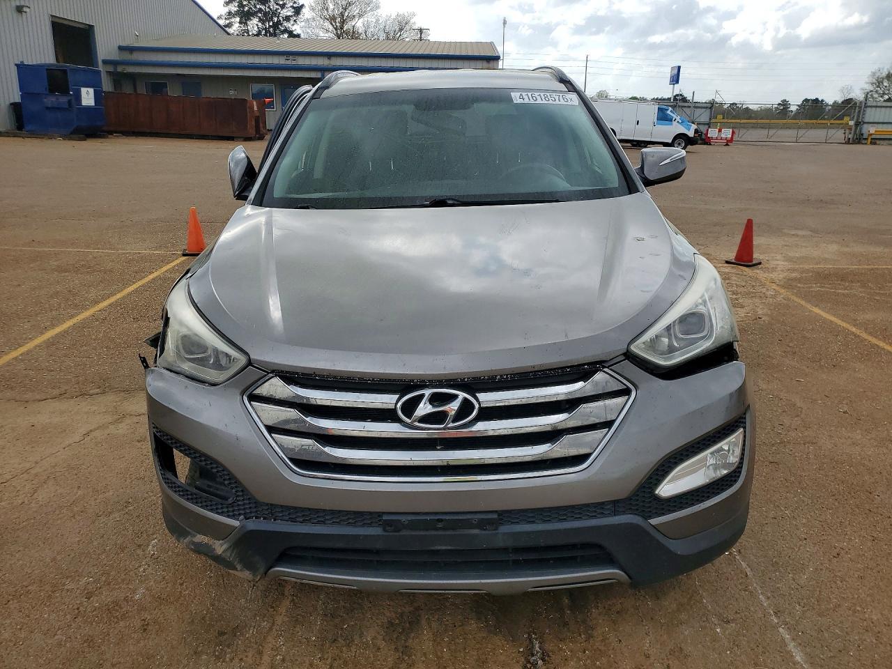 2014 Hyundai Santa Fe Sport 2.4L - Image 5