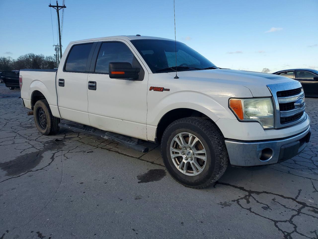 2014 Ford F150 Supercrew - Image 4