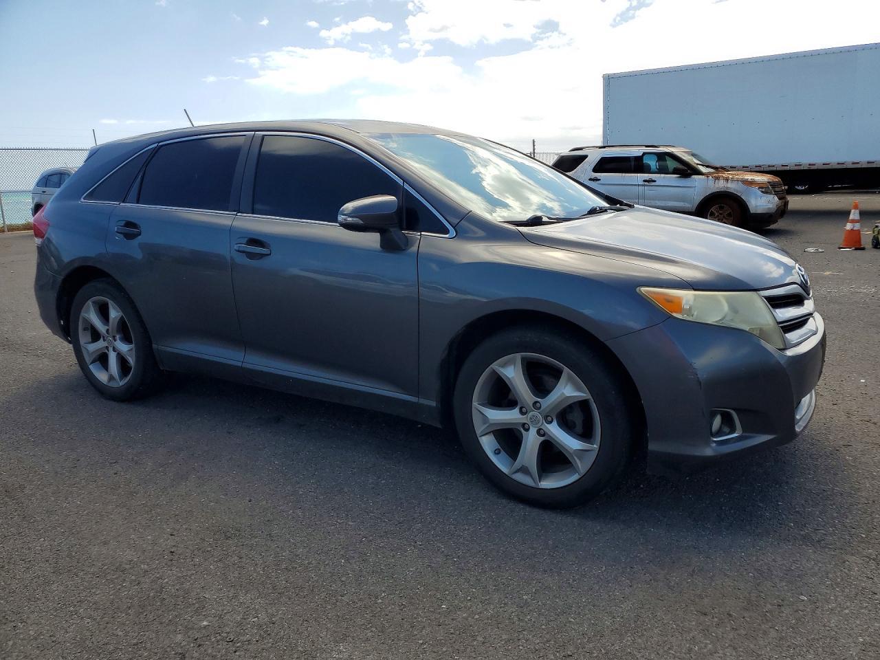 2013 Toyota Venza Le - Фото 4