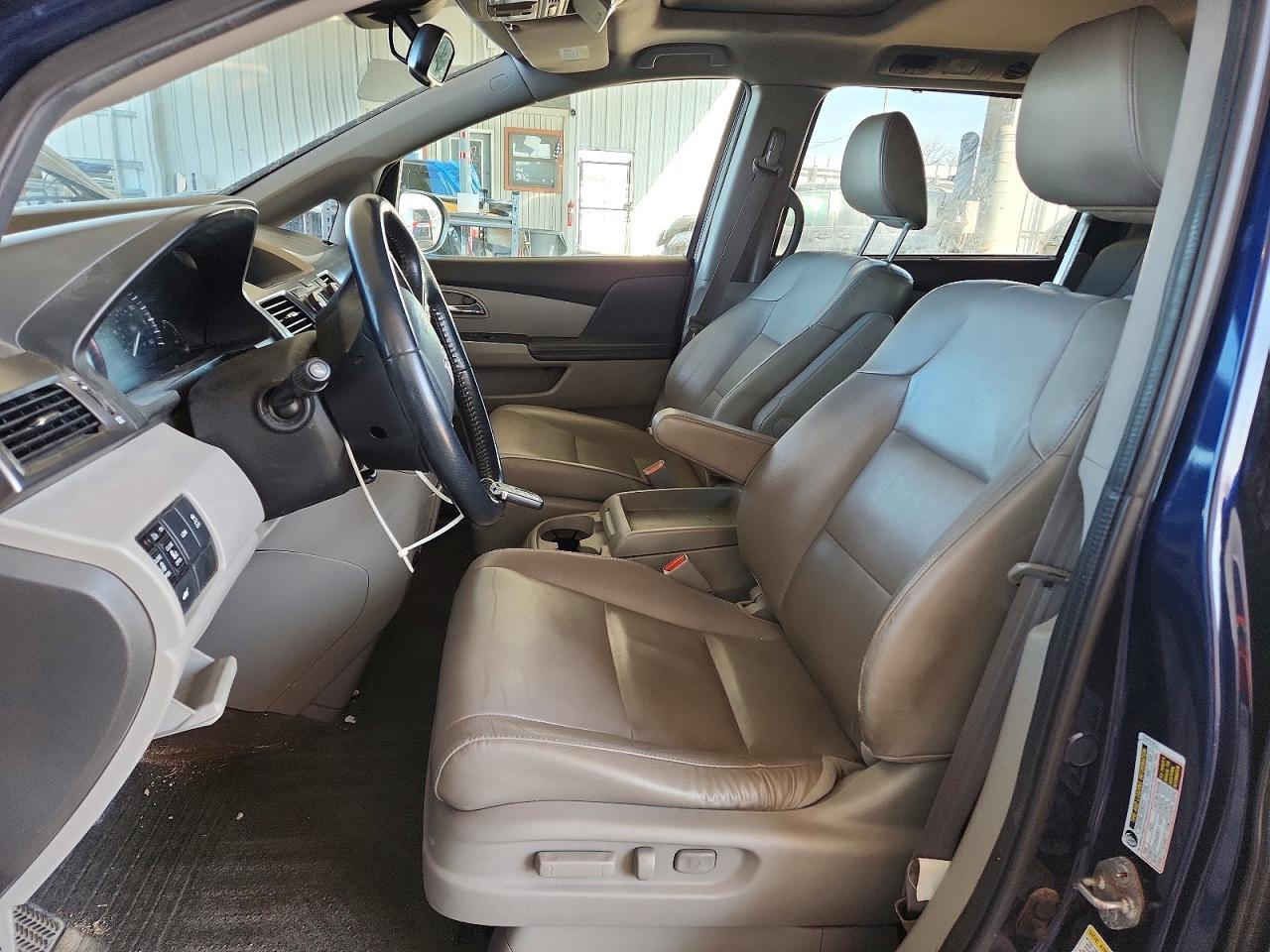 2014 Honda Odyssey Exl - Image 7