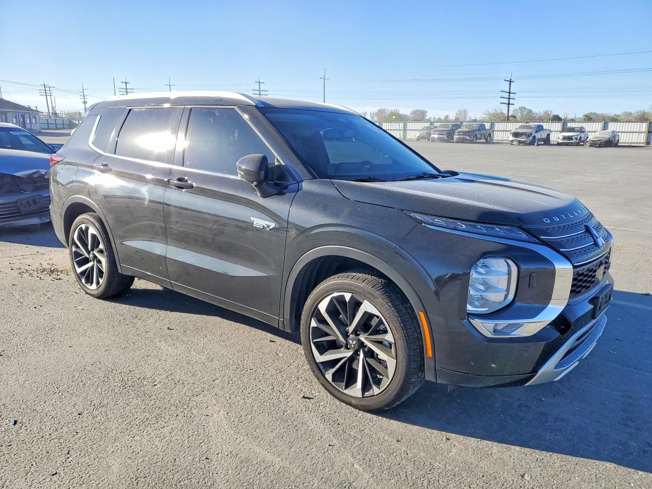 2025 Mitsubishi Outlander Sel - Image 4