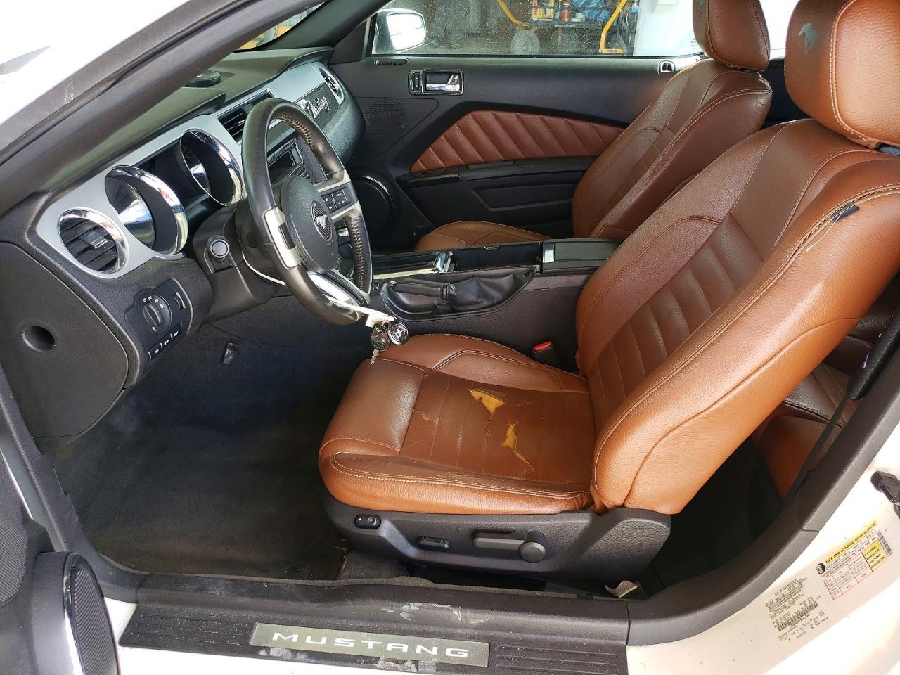 2011 Ford Mustang - Фото 7