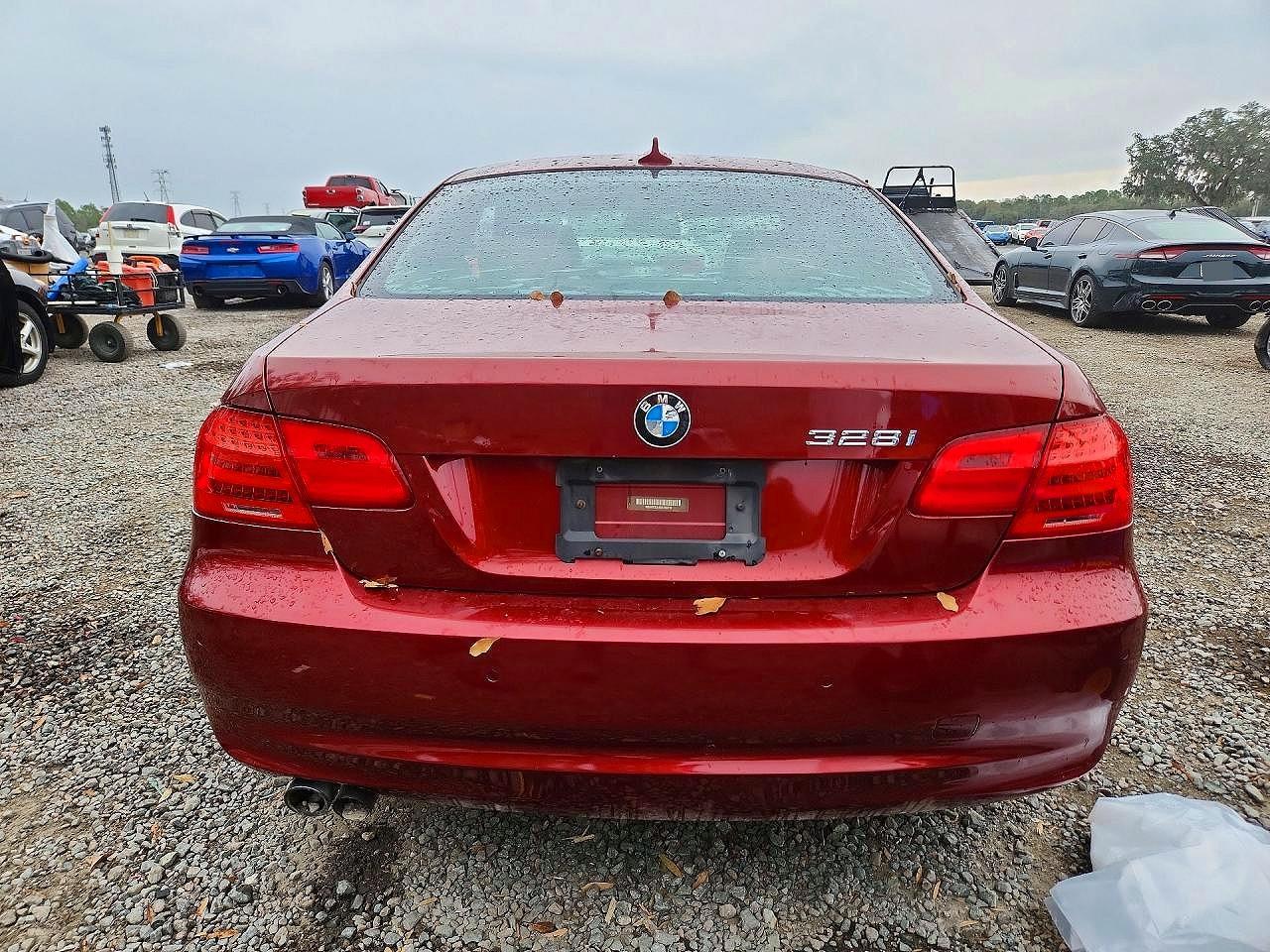 2011 BMW 328 I - Image 6