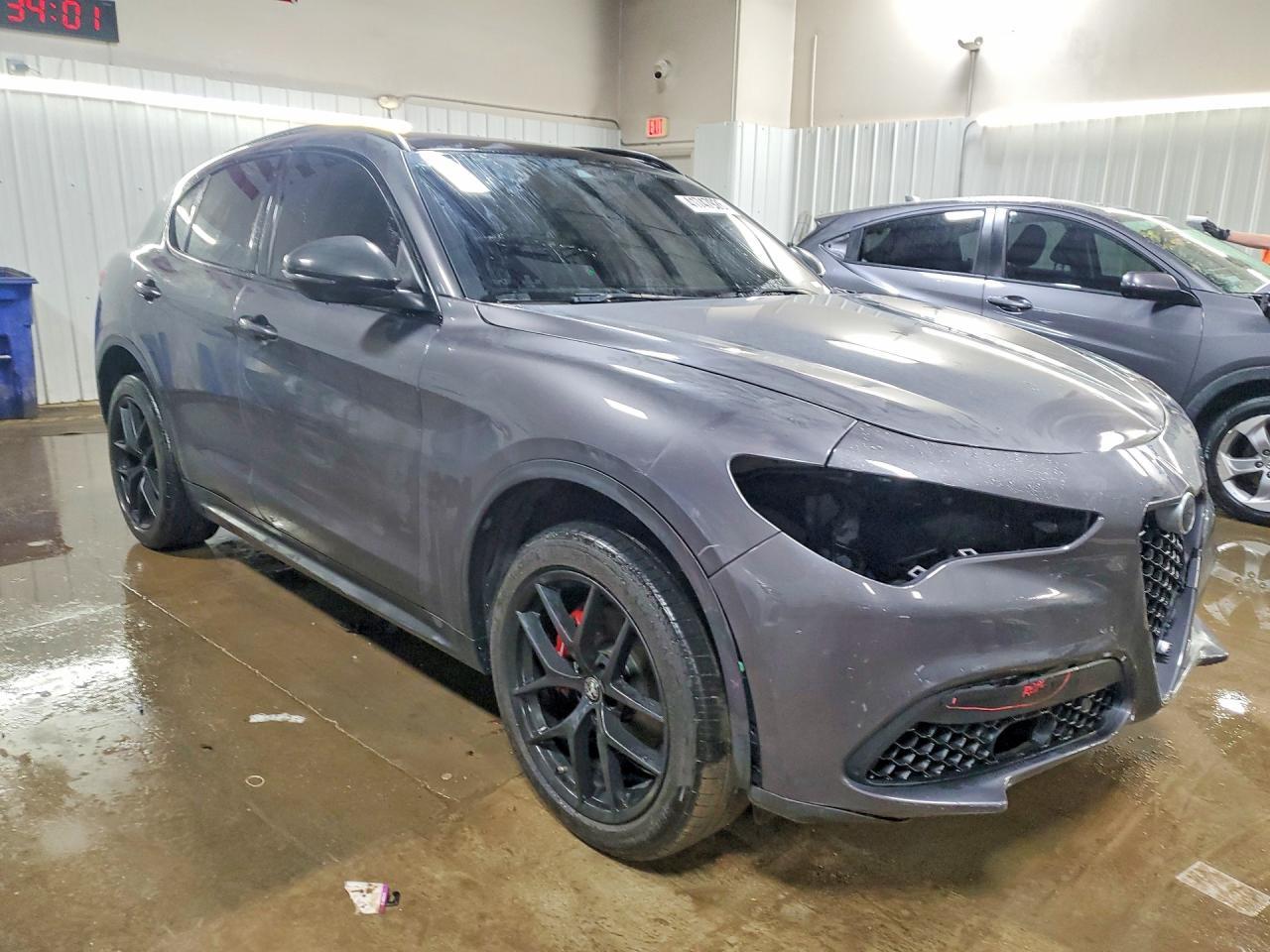 2019 Alfa Romeo Stelvio - Фото 4