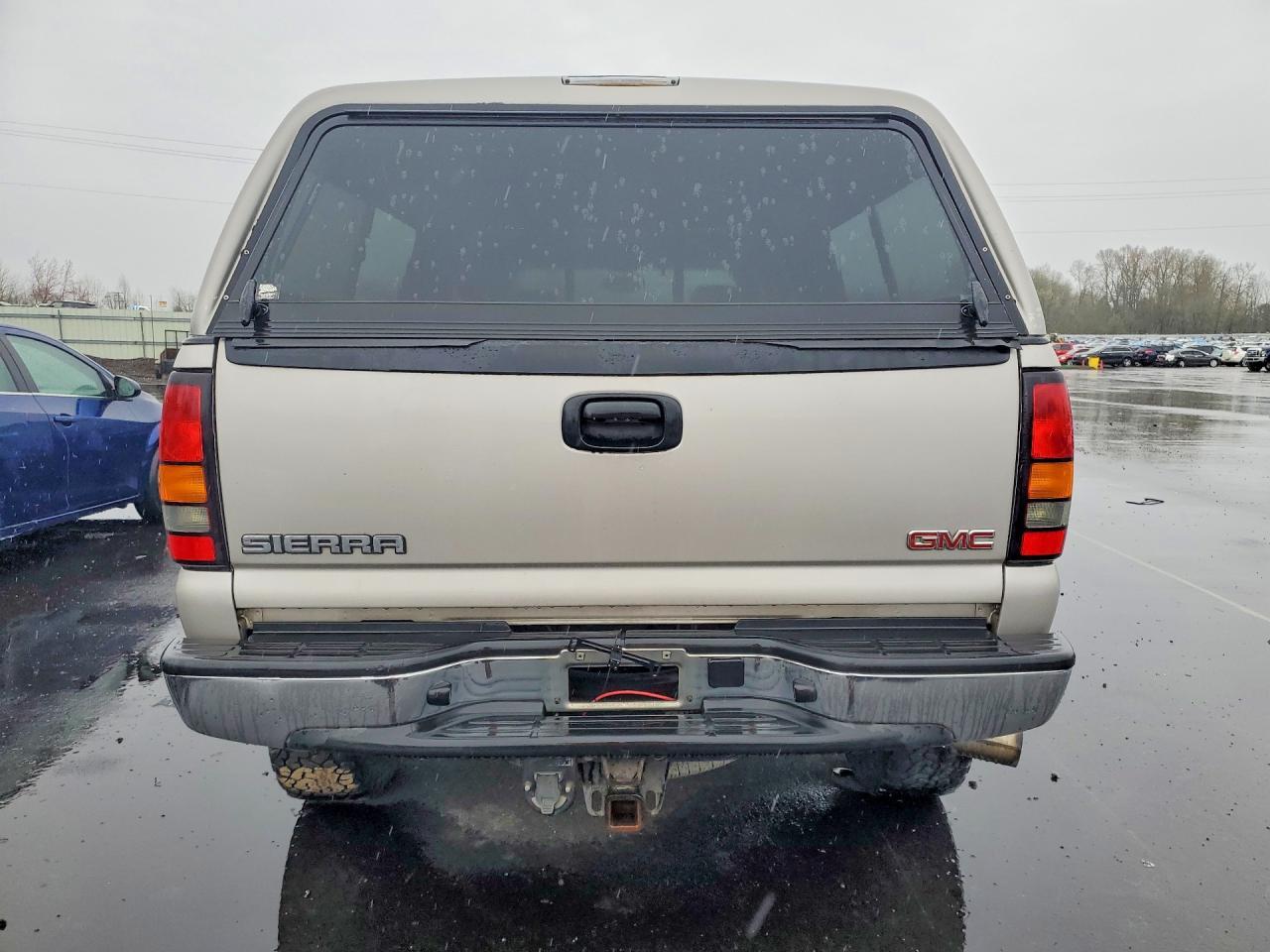 2005 GMC Sierra K2500 Heavy Duty - Фото 6